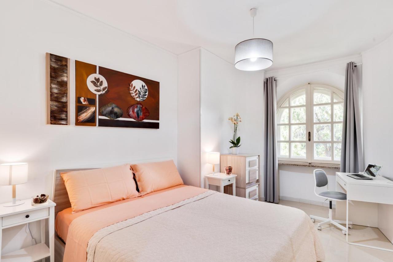 Apartmán Sanremo Flat With Private Parking And Netflix Exteriér fotografie